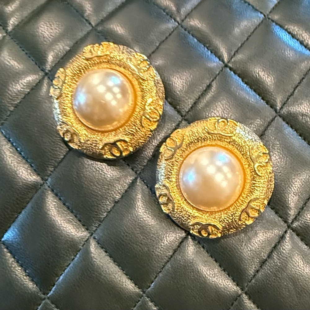 Chanel clip on earrings.        80’s Vintage converted.